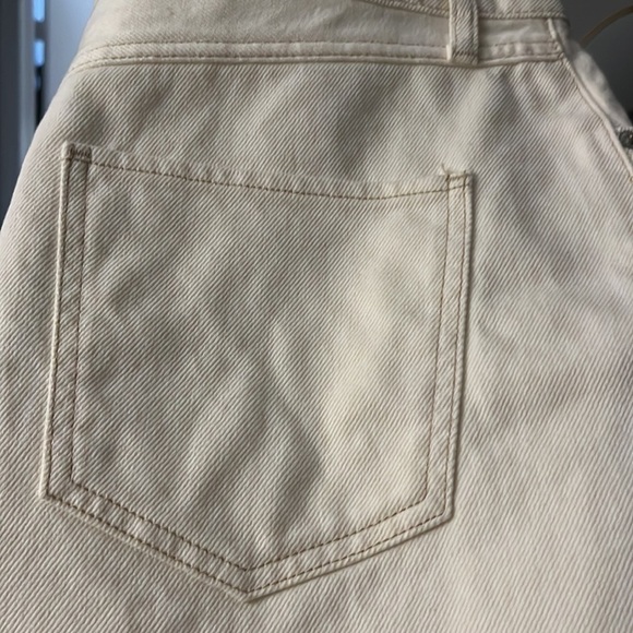 House of Harlow High Rise Mom Shorts Raw Hem Beige NWT Sz 29 - Picture 7 of 9